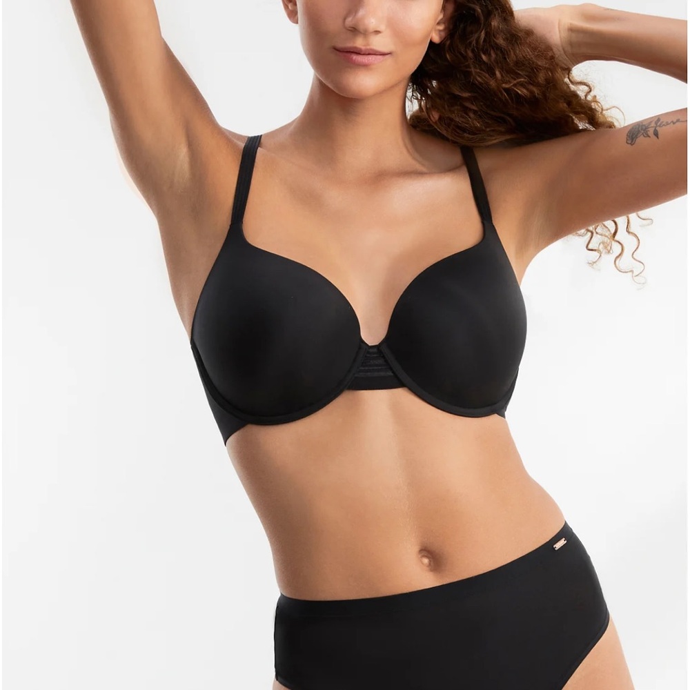 NWT 34G Le Mystere second skin back smoother black bra